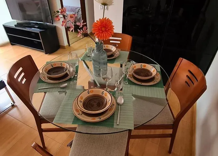 Nexthome & Pool Lejlighed